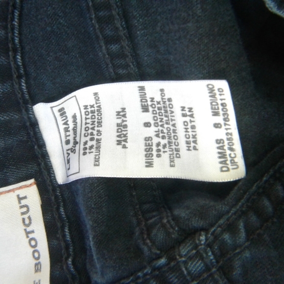 Woman black Levi's Strauss size 8 medium stretch good condition - Picture 8 of 11